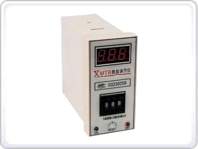 XMTB數(shù)顯式溫度控制調(diào)節(jié)儀